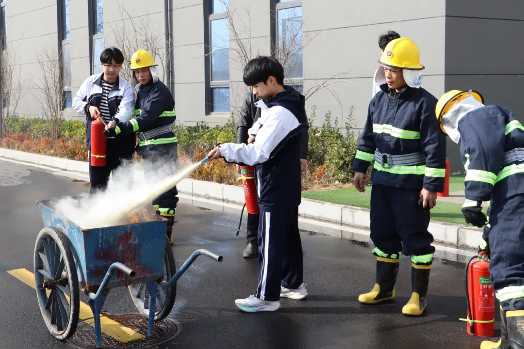 640_(17) 640_(17).jpg