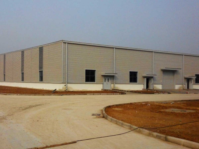 山西晋能光伏发电厂房