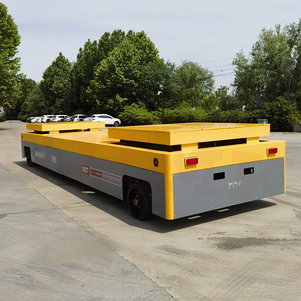 100吨局部升降无轨车