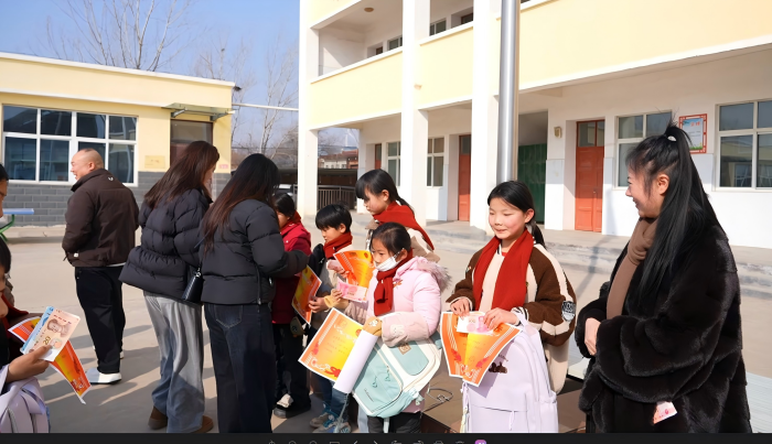 助学筑梦，情暖山村——鹤壁万丰公司2026年助学公益活动，为乡村学子点亮逐梦之光