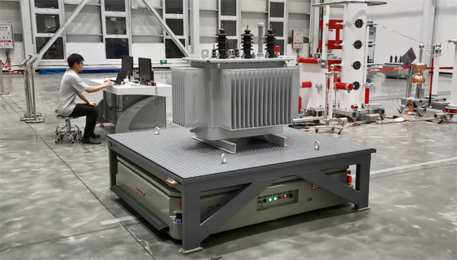 ▲睿迈科3TAGV带顶升 ▲睿迈科3TAGV带顶升