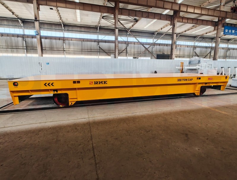 100吨轨道车