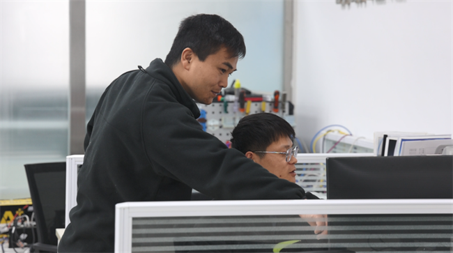 ▲睿迈科技术部 ▲睿迈科技术部