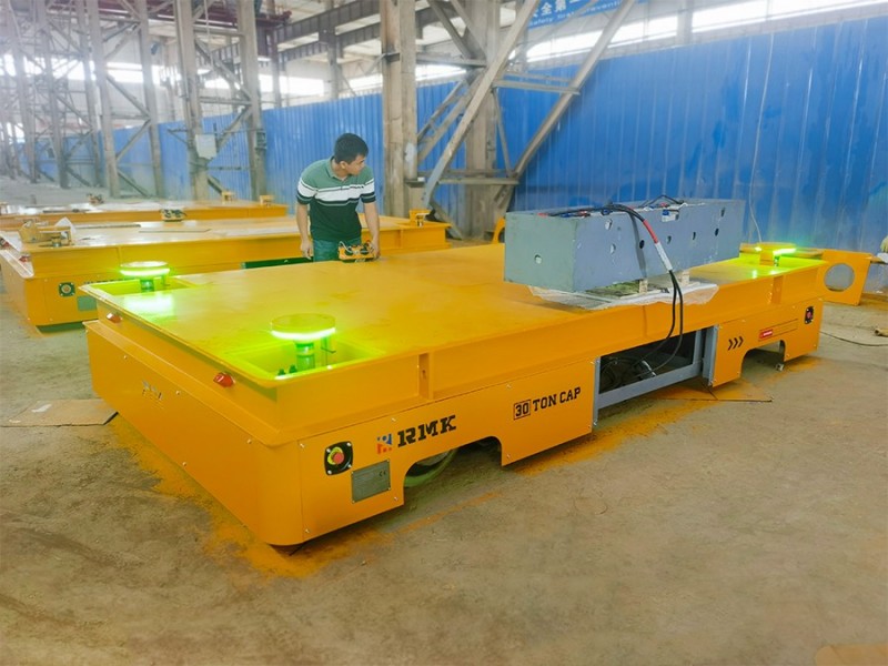 30吨液压升降全向车