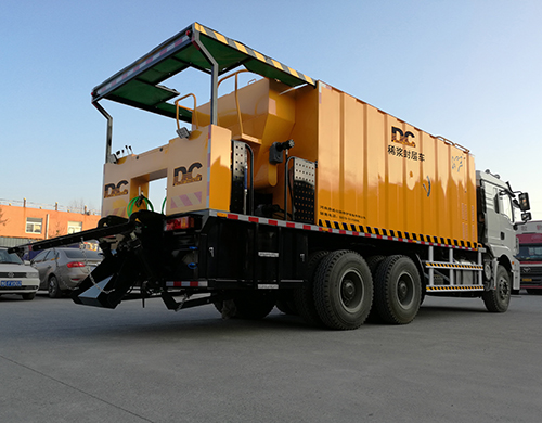 DCXF1035-Ⅱ全新型稀浆封层车