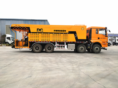 HTN5319TFC型稀浆封层车