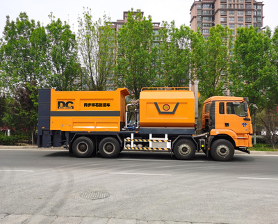 HTN5318TFA同步碎石封层车