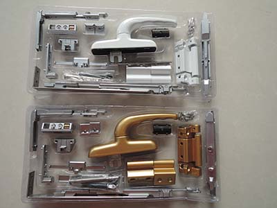 內(nèi)平開上懸門窗五金件