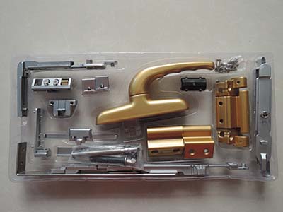 木包鋁內(nèi)開內(nèi)倒窗配件