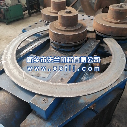 100宽扁钢卷法兰.jpg