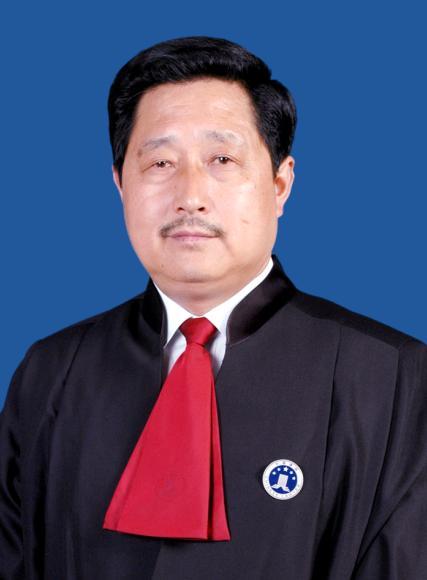 马国新