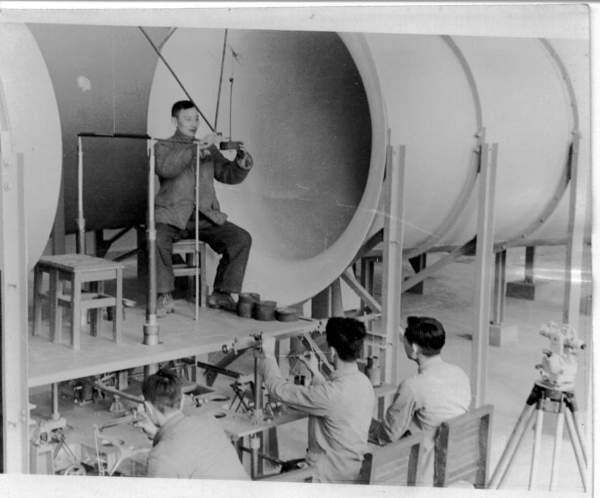1955年，风洞建设--风洞实验室校正天平