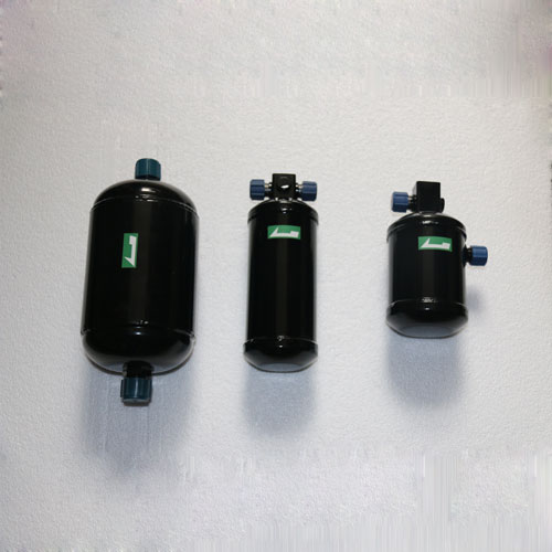 储液器