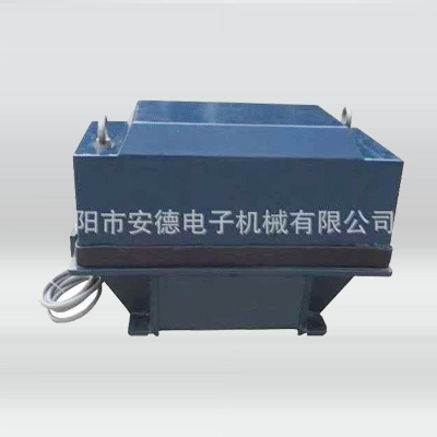 电磁振动器