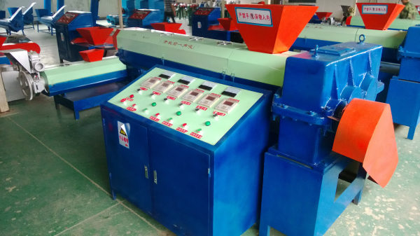 塑料颗粒生产设备车间