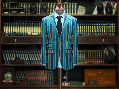 纯手工西服如何选