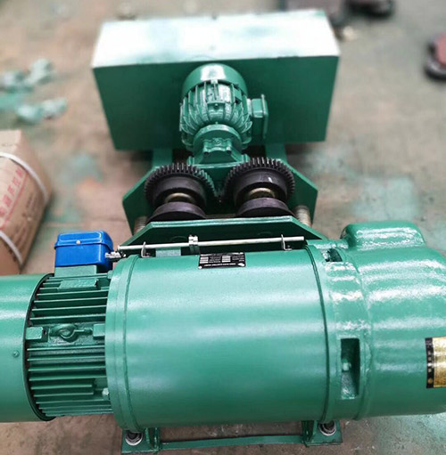 钢丝绳电动葫芦