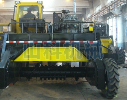 FD-系列自行式翻堆机