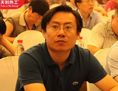 李刚