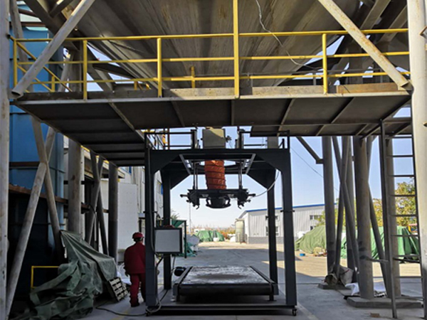 带平台吨袋包装机