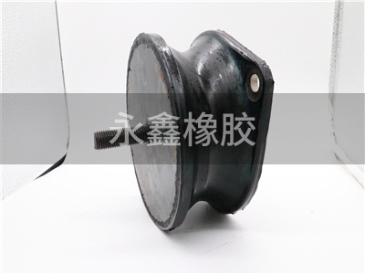 压路机减震器