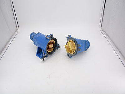 电磁吸盘电缆连接器