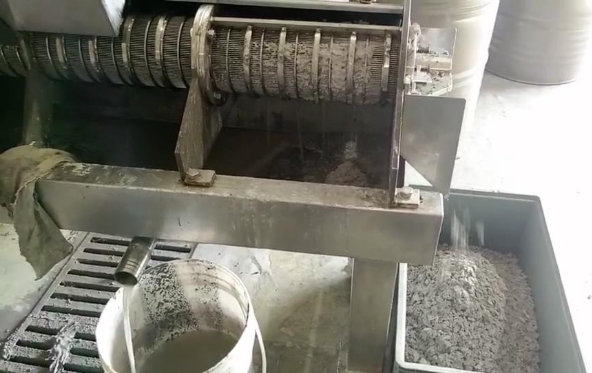 ѹե��������ʹ�̬