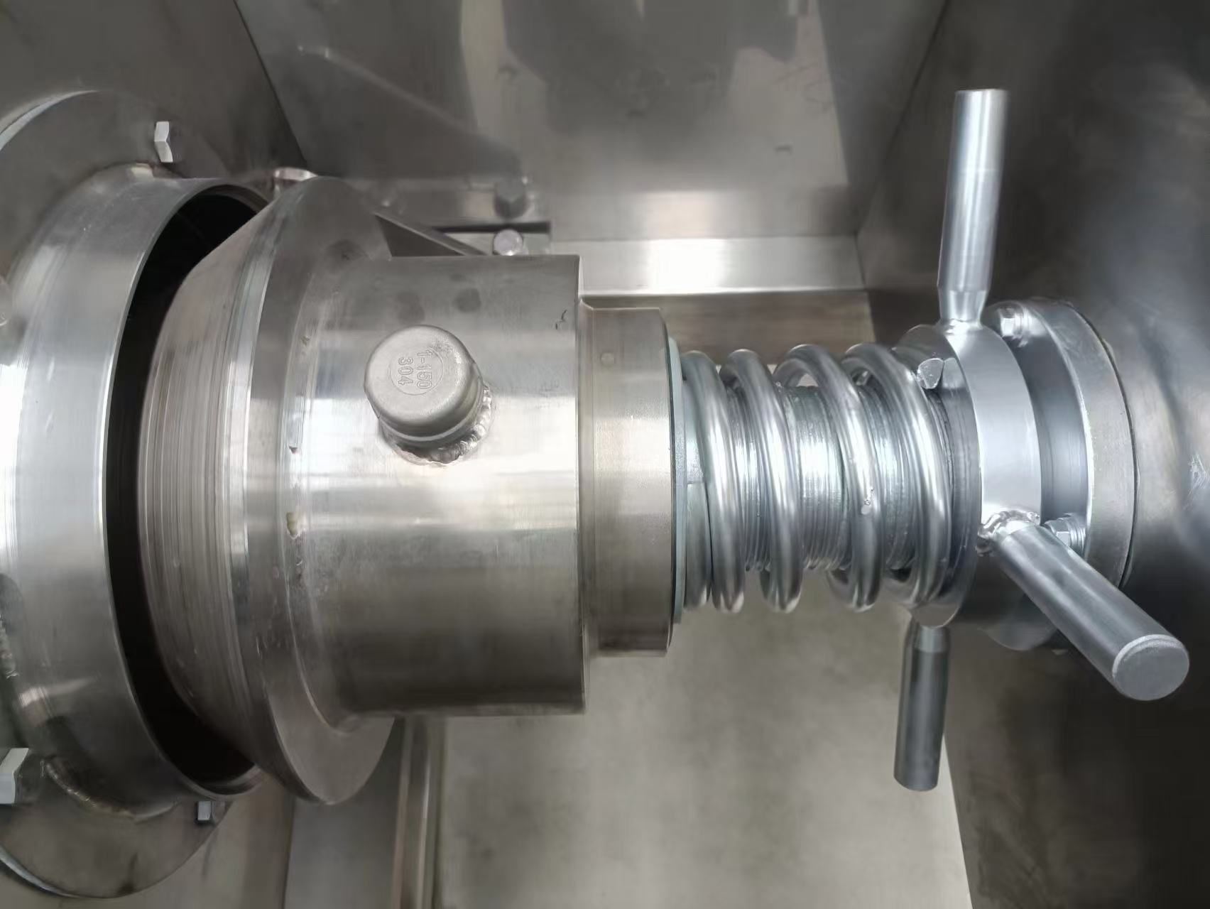 81d51108c5d6a75acc4c515be704ed0