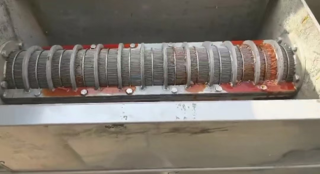 ea5d6aa6c30c4a83687fb2984be95fd