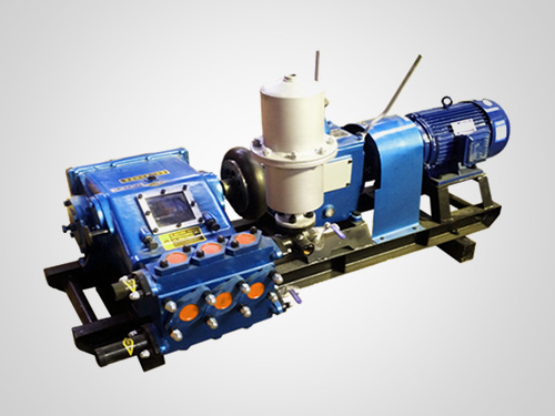 BW150型三缸注浆机