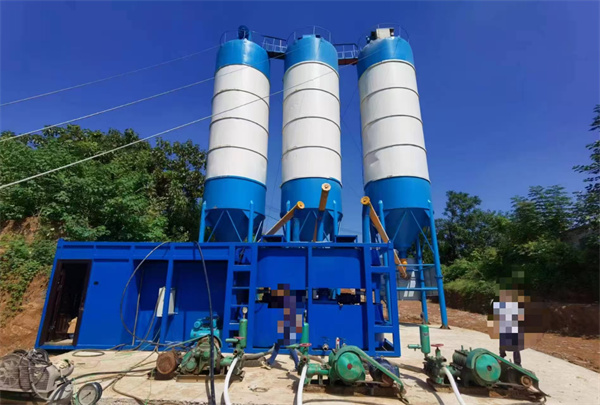 新密高速公路 溶洞回填 制浆站