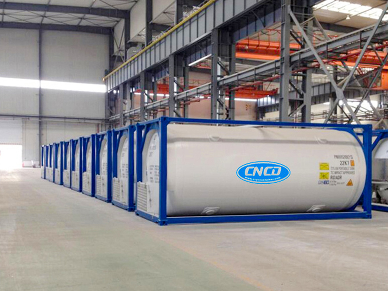 Tank container