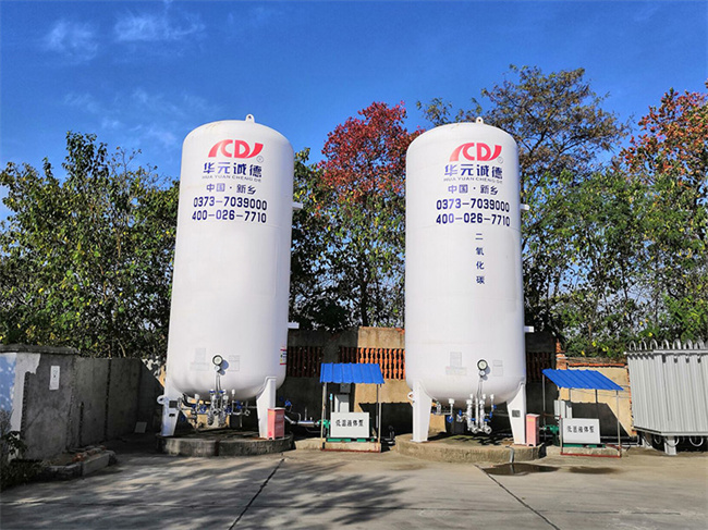 ▲新乡诚德-储罐产品 ▲新乡诚德-储罐产品