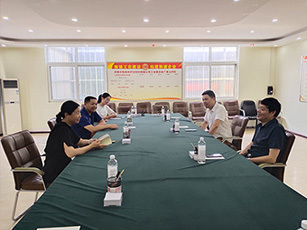 助推“万人进万企”——红旗区政协副主席邓智敏一行莅临河南中耐高科炉衬材料有限公司