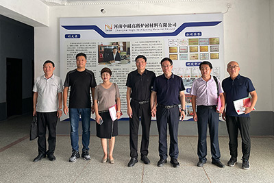 新乡学院副校长王选年带队到中耐高科开展访企拓岗活动