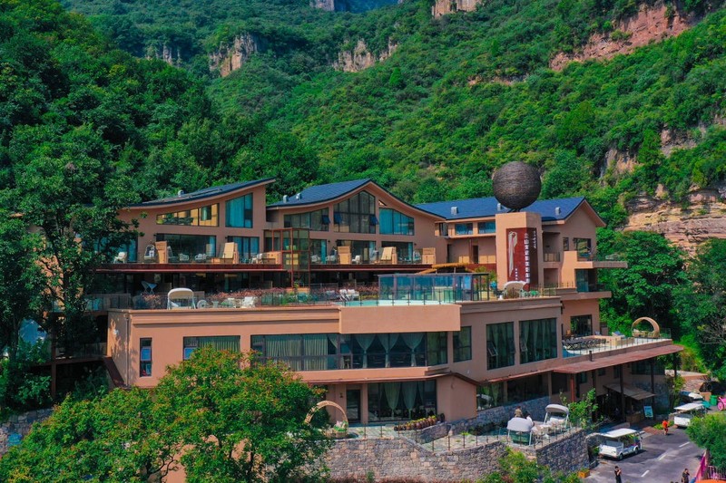 黄岩根