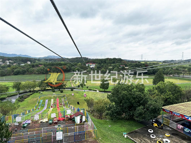 高空滑索项目实拍.jpg