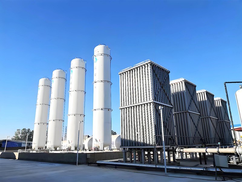 液化天然气贮槽