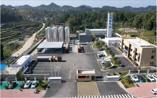 低能耗、高纯度：新乡诚德超纯氨电子气和二氧化碳液化提纯装置