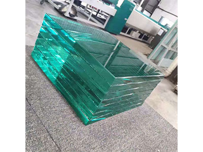 防穿甲弹玻璃