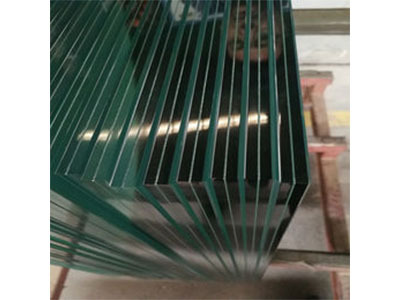 防弹玻璃