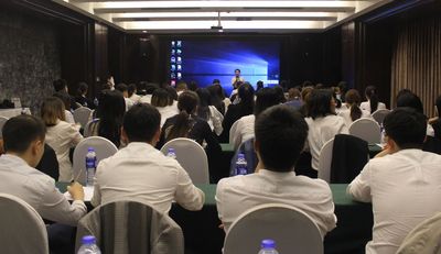 《学习力就是生产力》中企电子商务十月份启动会
