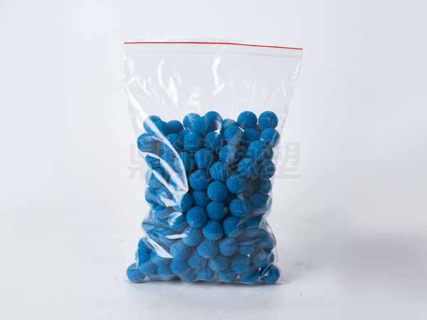 氯丁橡胶球
